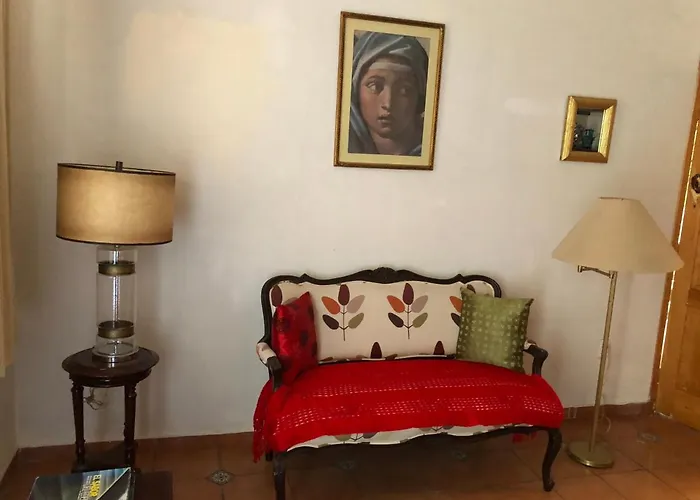 Maria Del Alma House